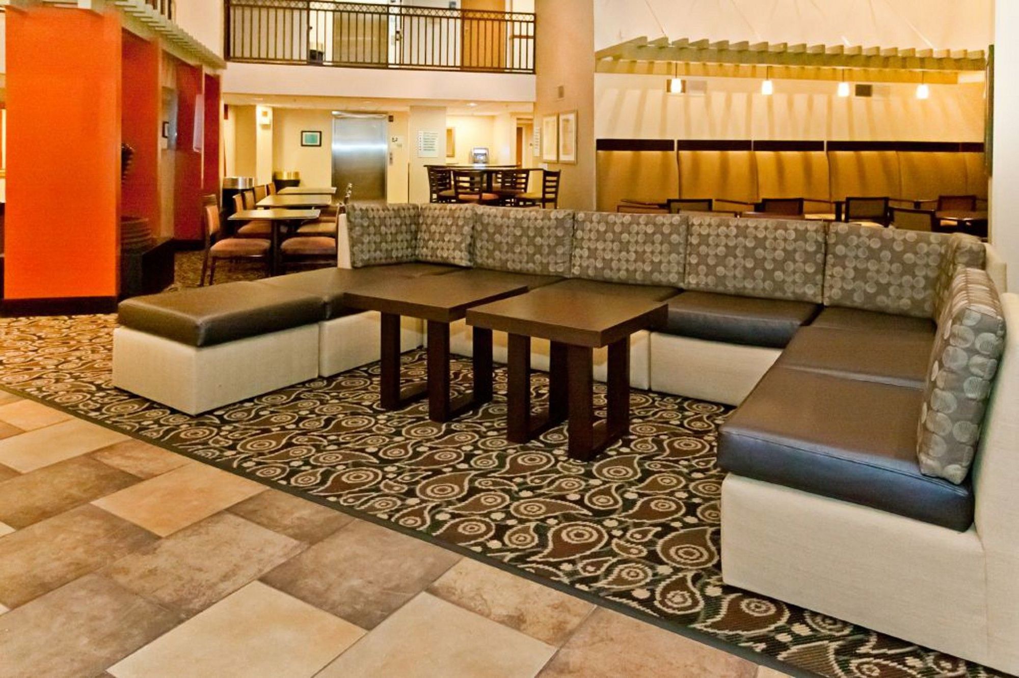 Holiday Inn Express Hotel & Suites Scottsdale - Old Town, An Ihg Hotel Exterior photo